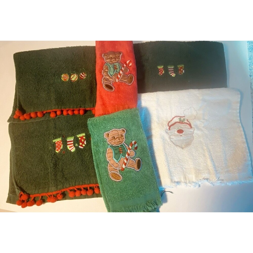 6 Vtg Tea Hand Dish bathroom Towels Cloths Christmas w pom pom cotton